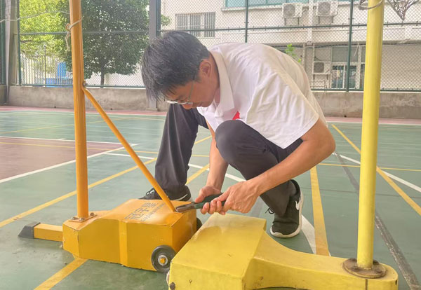 资产清查维修.jpg 资产清查维修.jpg