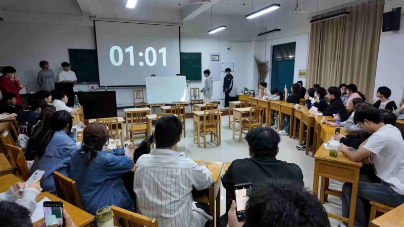 场.jpg